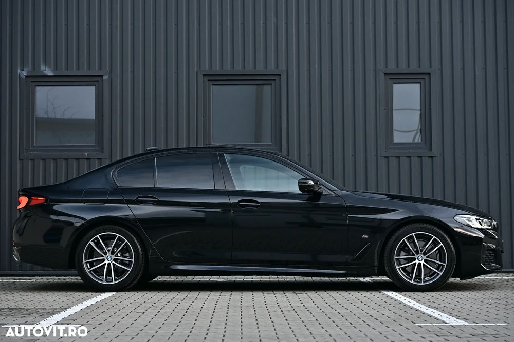 BMW Seria 5 520d AT MHEV - 22
