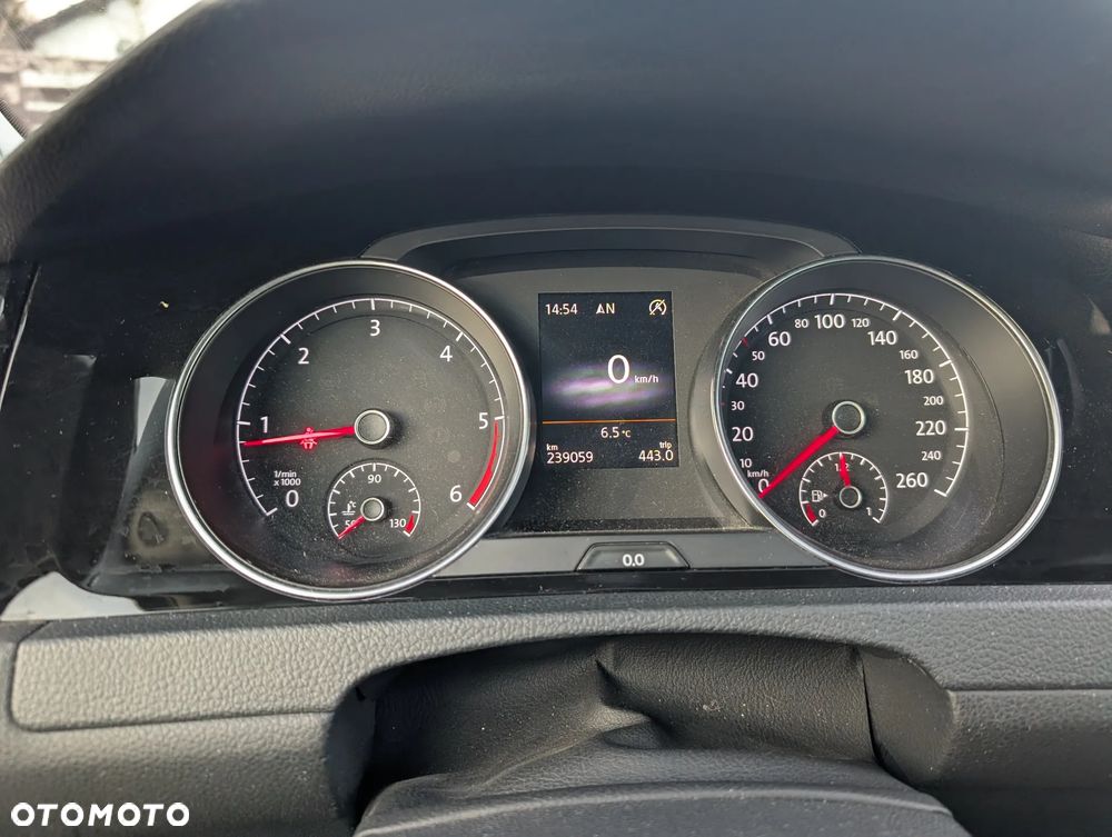 Volkswagen Golf 2.0 TDI BMT Highline DSG - 18