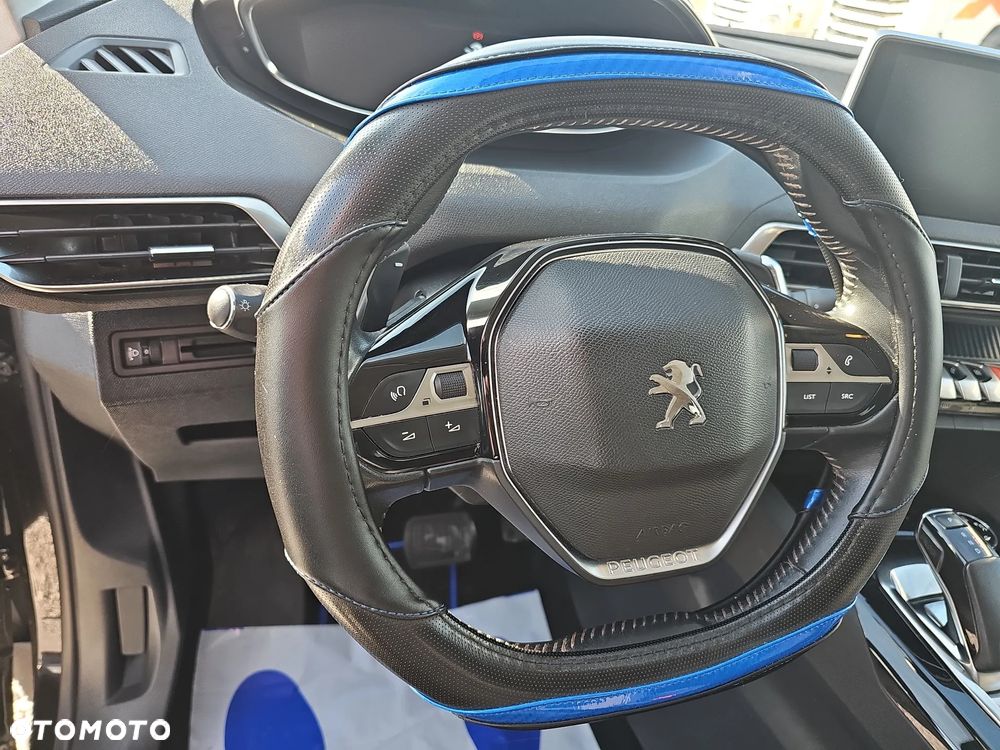 Peugeot 3008 1.5 BlueHDi Active S&S EAT8 - 17