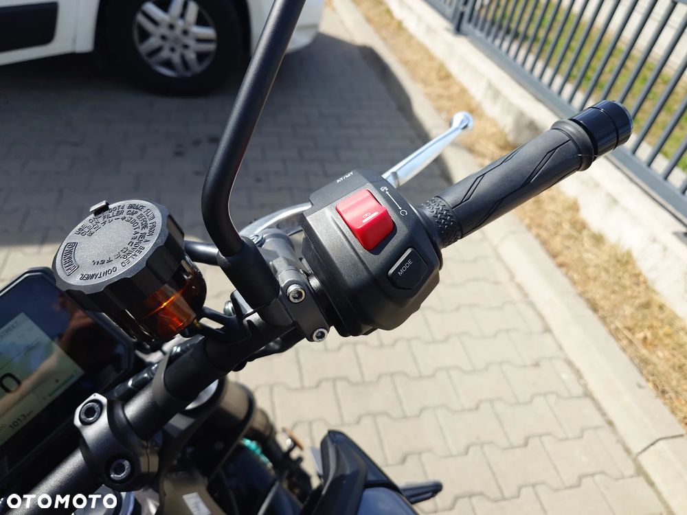 Yamaha MT - 11
