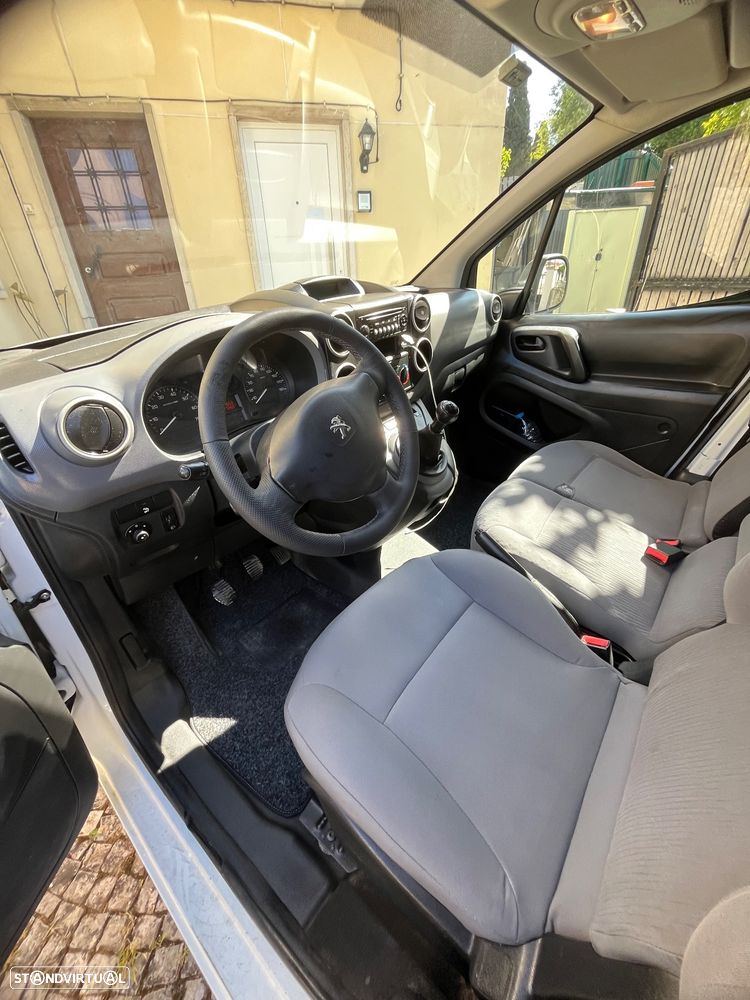 Peugeot Partner - 11