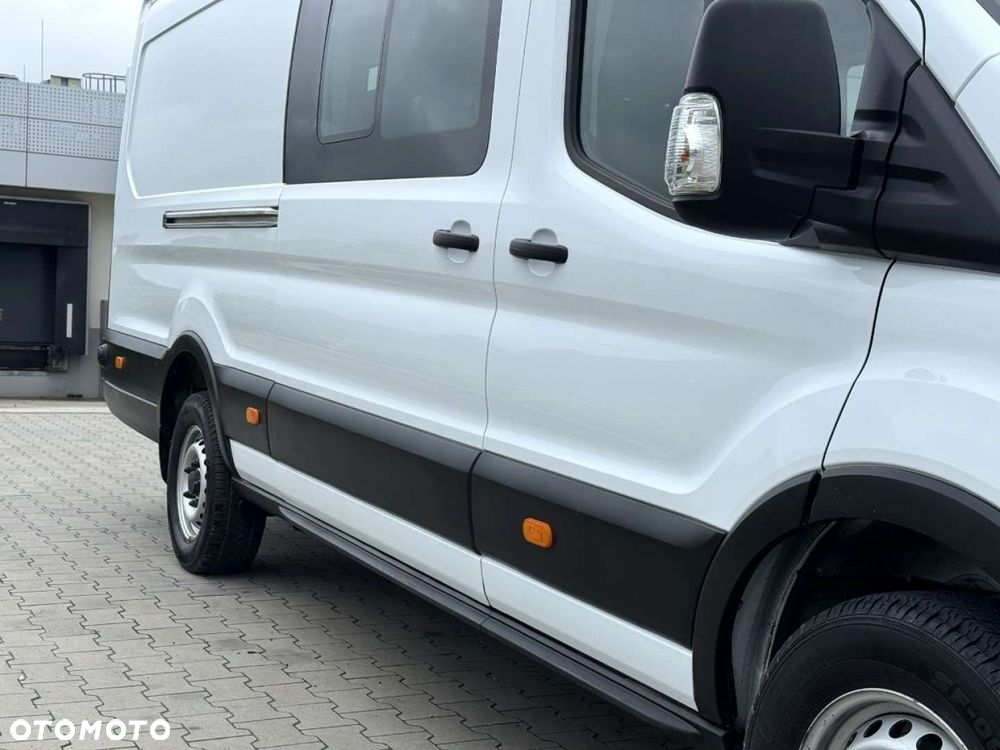 Ford Transit - 25
