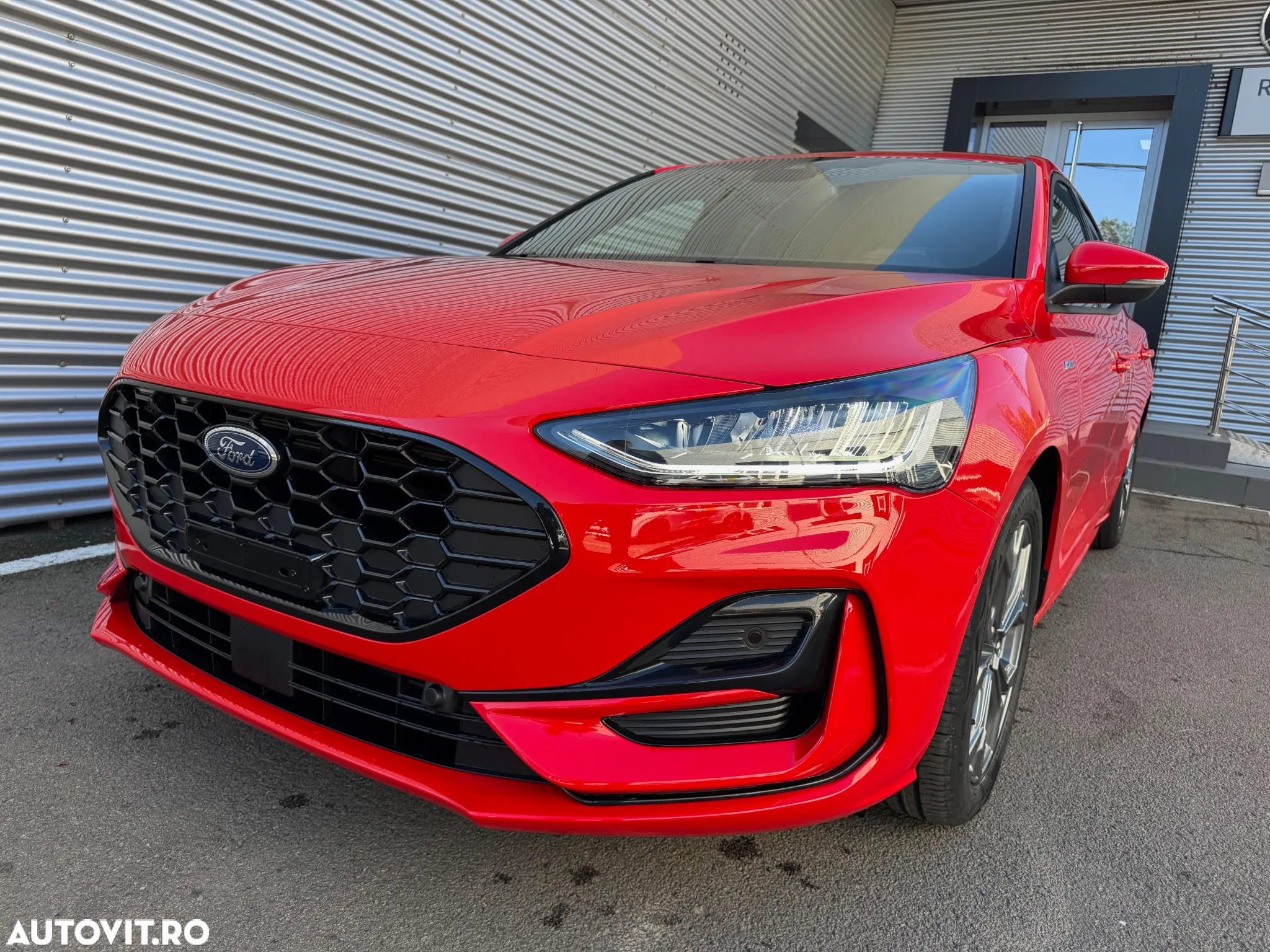 Ford Focus 1.0 EcoBoost MHEV ST-Line X - 9