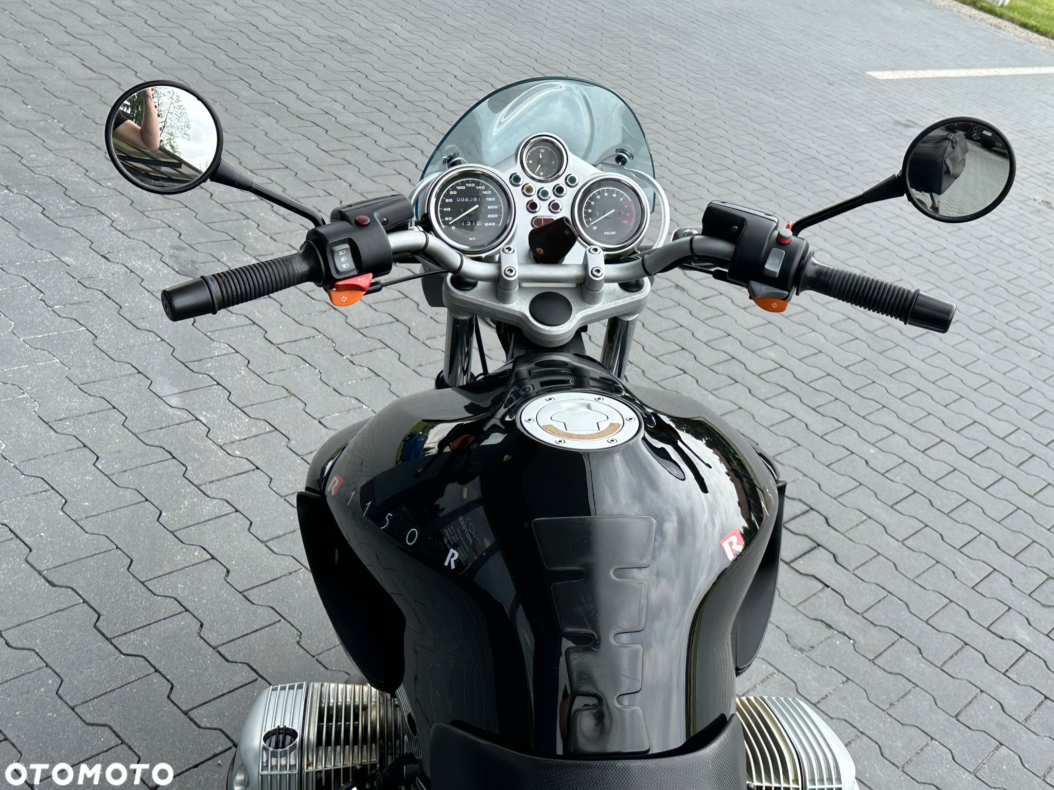 BMW R - 19