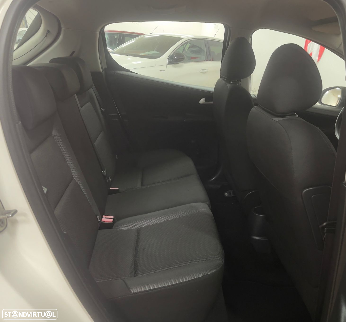 Peugeot 207 1.6 HDi Sport - 6