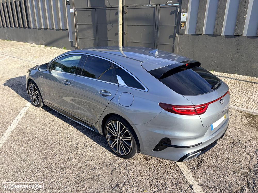 Kia ProCeed 1.6 CRDi GT Line 7DCT - 1