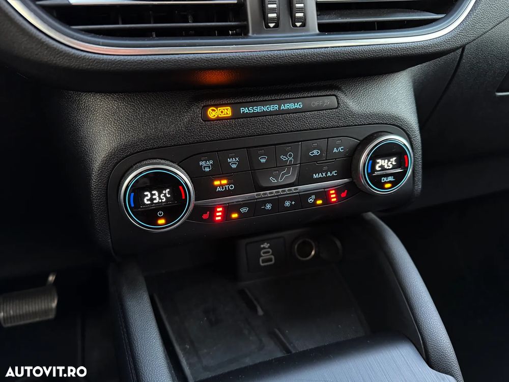 Ford Kuga 2.5 Duratec PHEV Titanium X - 14