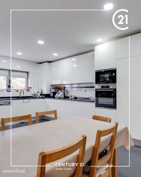 Moradia T3 +1 em  banda a 5 min. do centro de Espinho - Grande imagem: 5/10