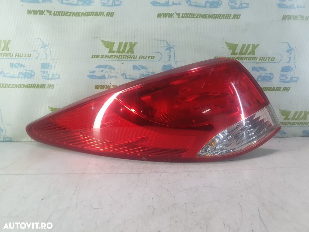 Stop stanga aripa 92401-2y0 Hyundai ix35 1 [2009 - 2013] 2.0 crdi D4H - 1
