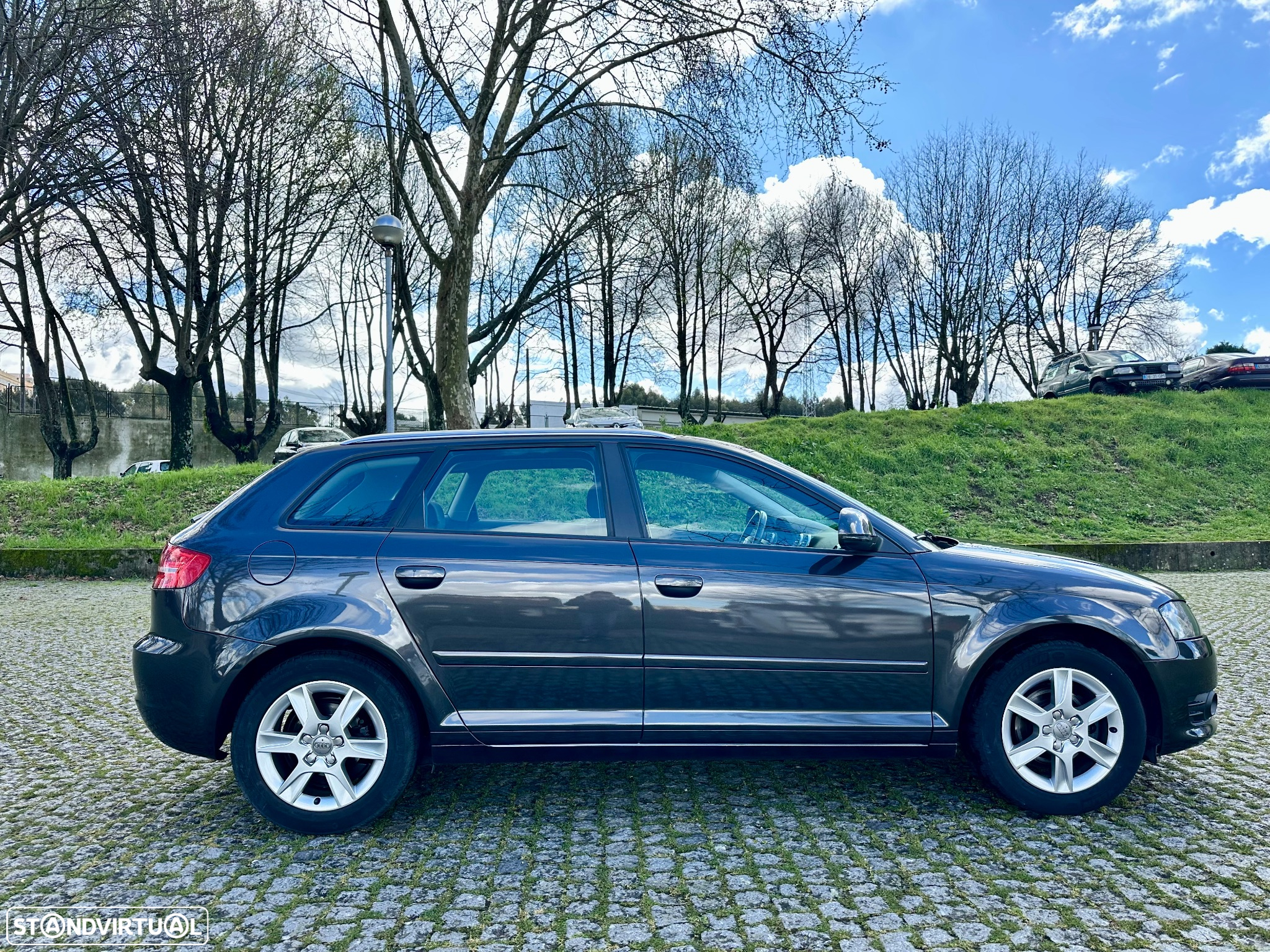 Audi A3 Sportback 1.6 TDI Attraction - 6