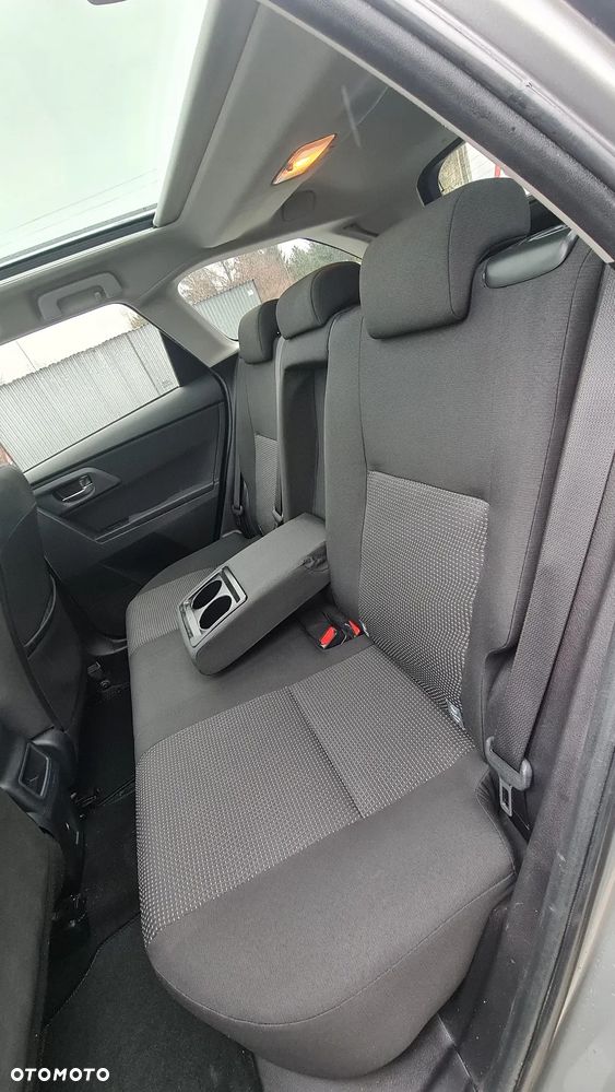 Toyota Auris 1.6 Premium - 22