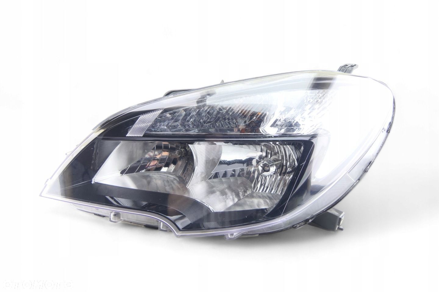 Lampa Lewy Przód OPEL MOKKA I 95440409 2014r. Anglik - 1