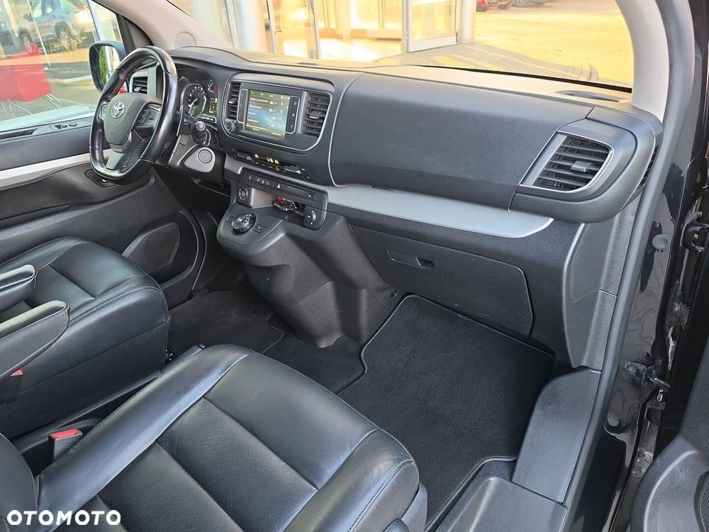 Toyota Proace Verso 2.0 D4-D Long VIP - 28