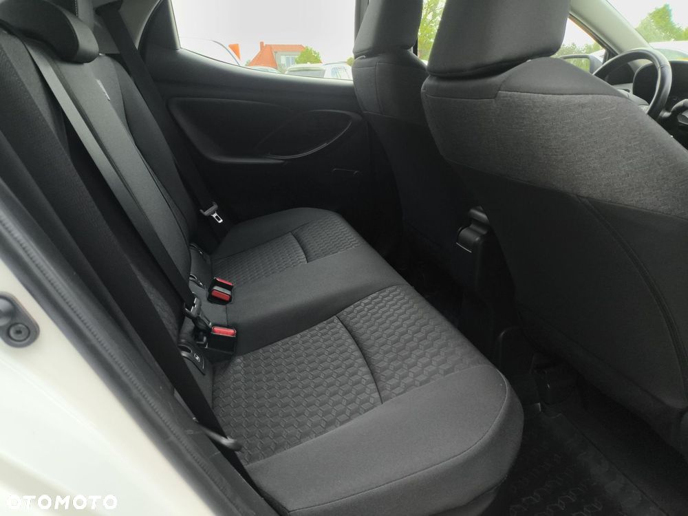 Toyota Yaris Hybrid 1.5 Comfort - 22