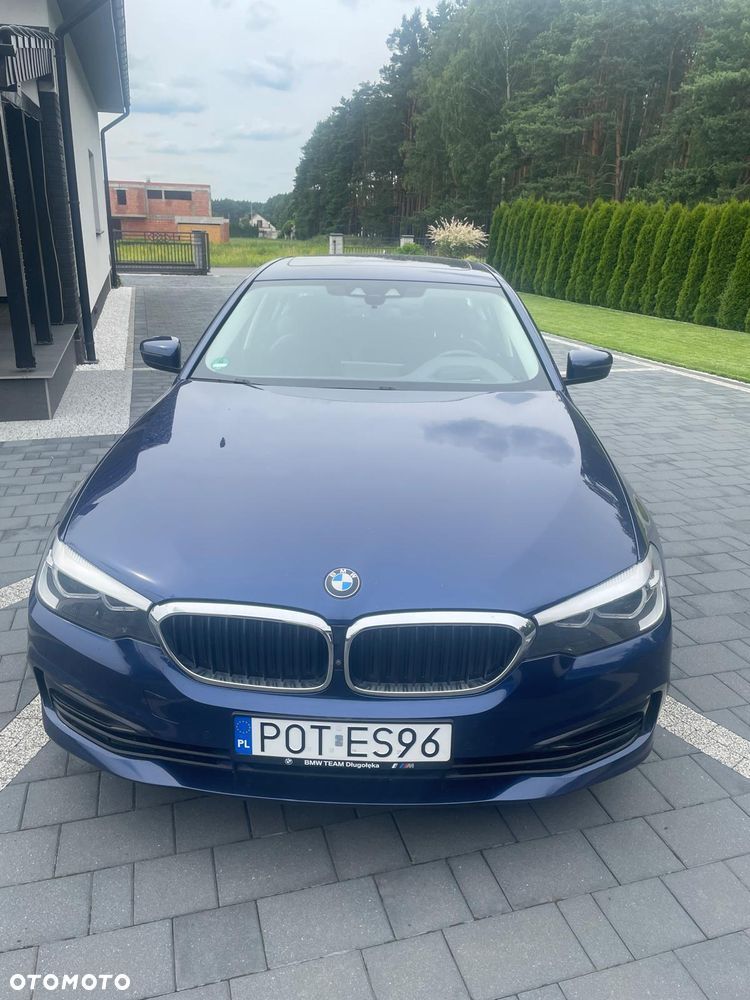 BMW Seria 5 530e iPerformance xDrive Sport Line sport - 4