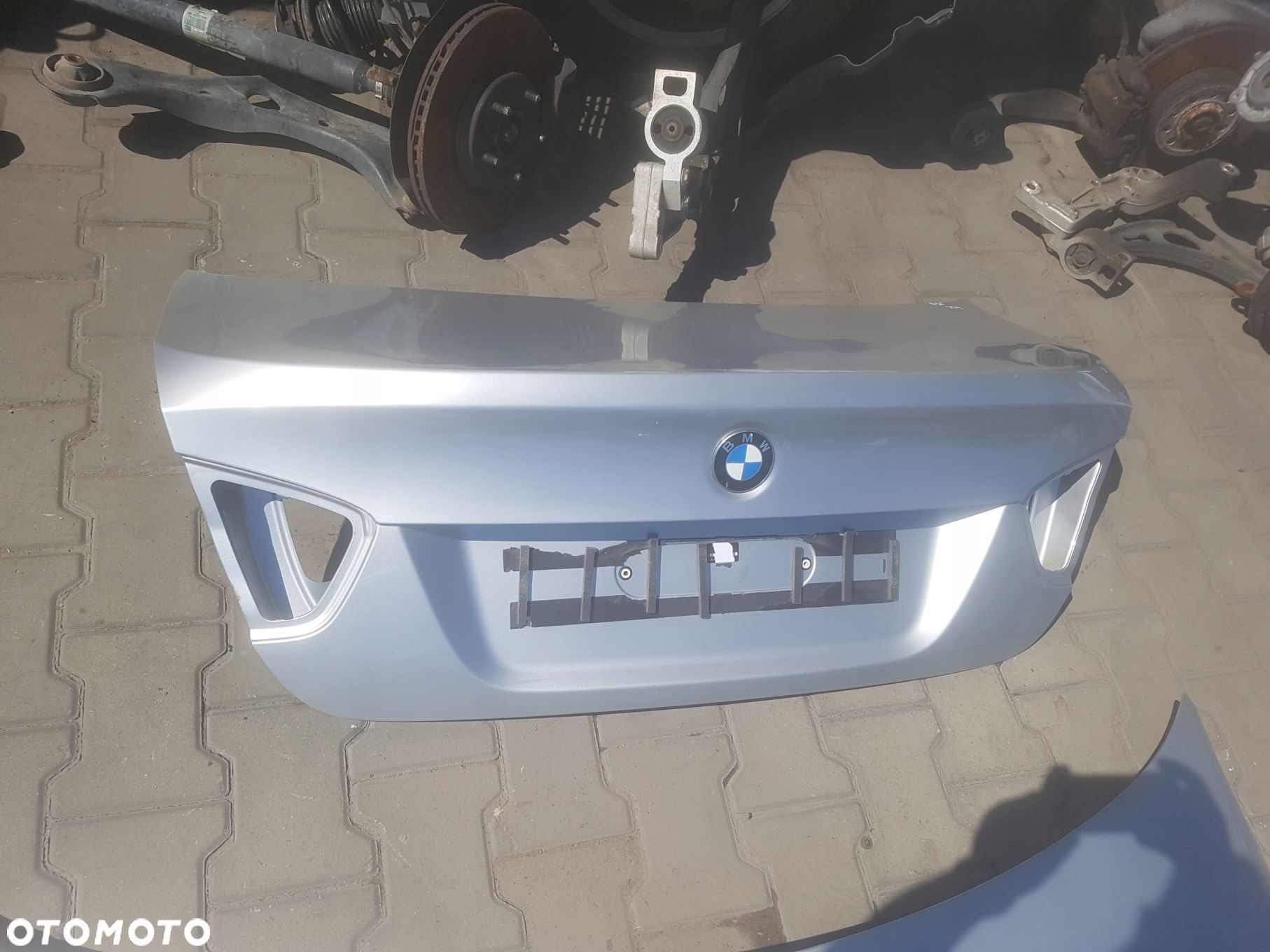 BMW 3 E90 KLAPA BAGAŻNIKA TYŁ TITANSILBER 354 - 1