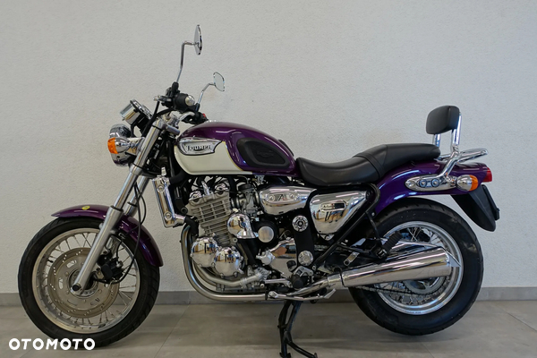Triumph Adventurer