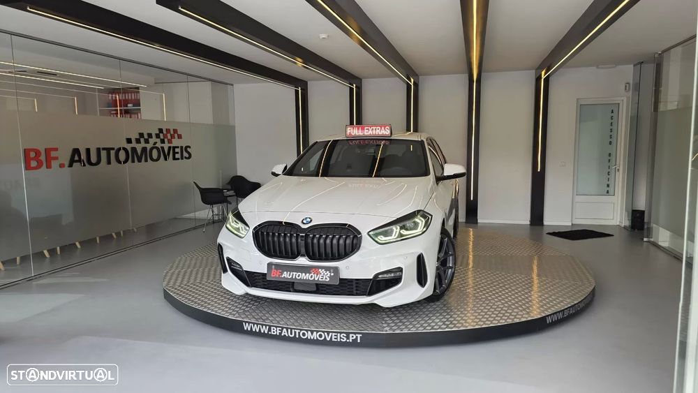 BMW 118 i Pack Desportivo M Auto - 11