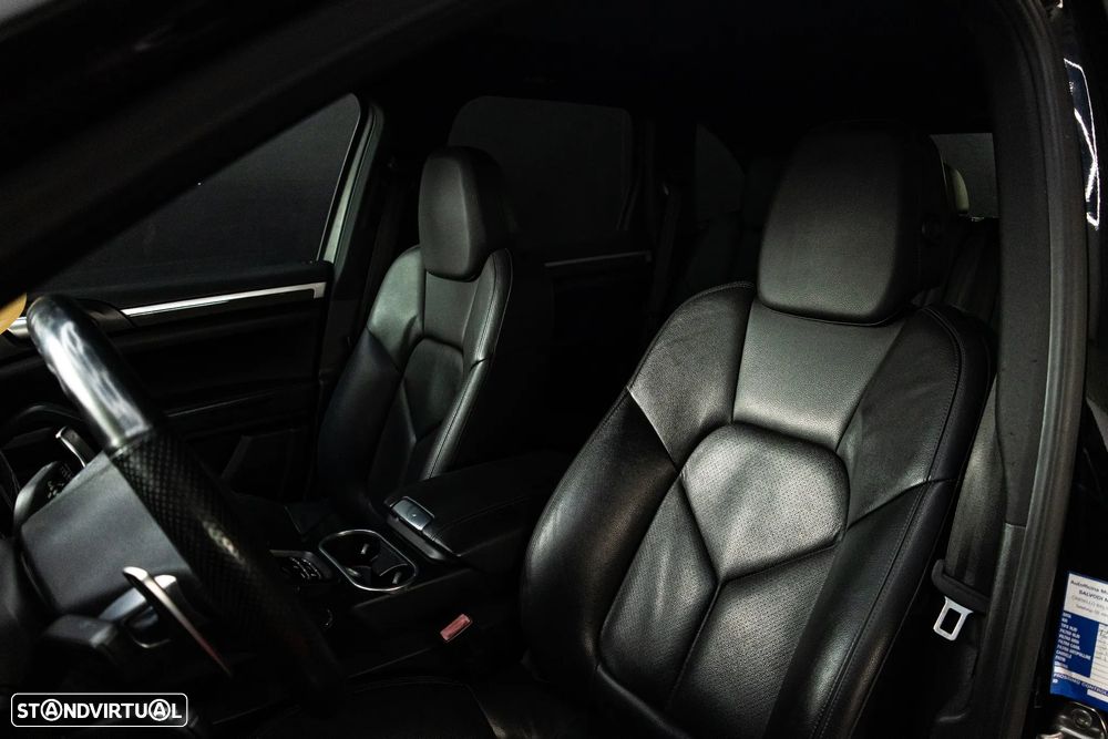 Porsche Cayenne Diesel Platinum Edition - 23
