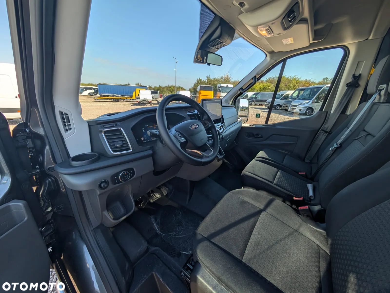 Ford Transit - 13