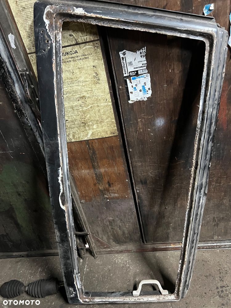 Ramka szyby Toyota land cruiser lj73 - 1