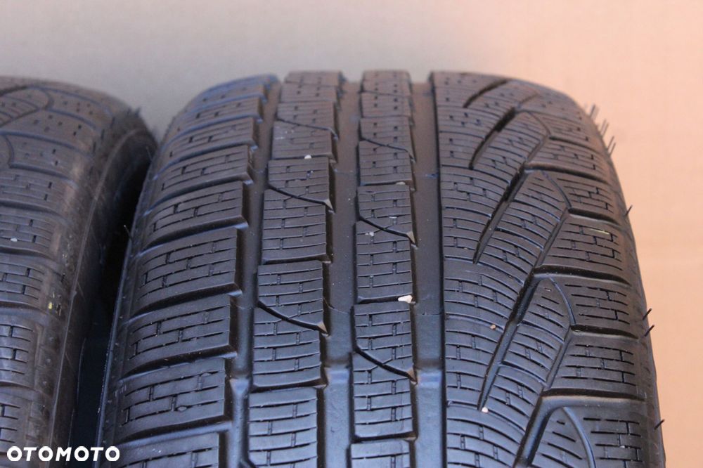 2x 245/45r18 pirelli sottozero winter 240 serie ii rsc * 100v 17r - 3