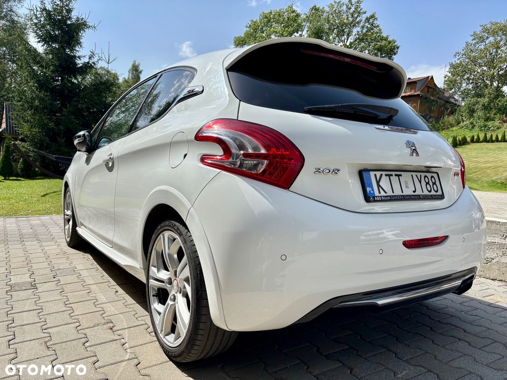 Peugeot 208 1.6 THP GTi - 9