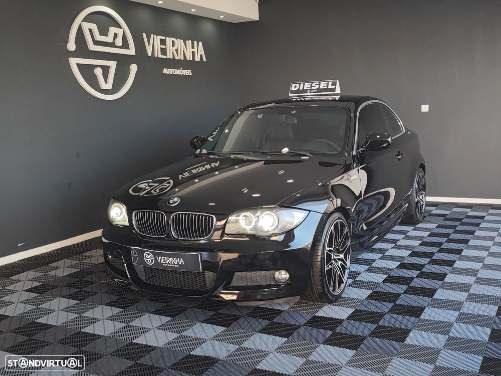 BMW 118 d Limited Edition Lifestyle c/ M Sport Pack - 2