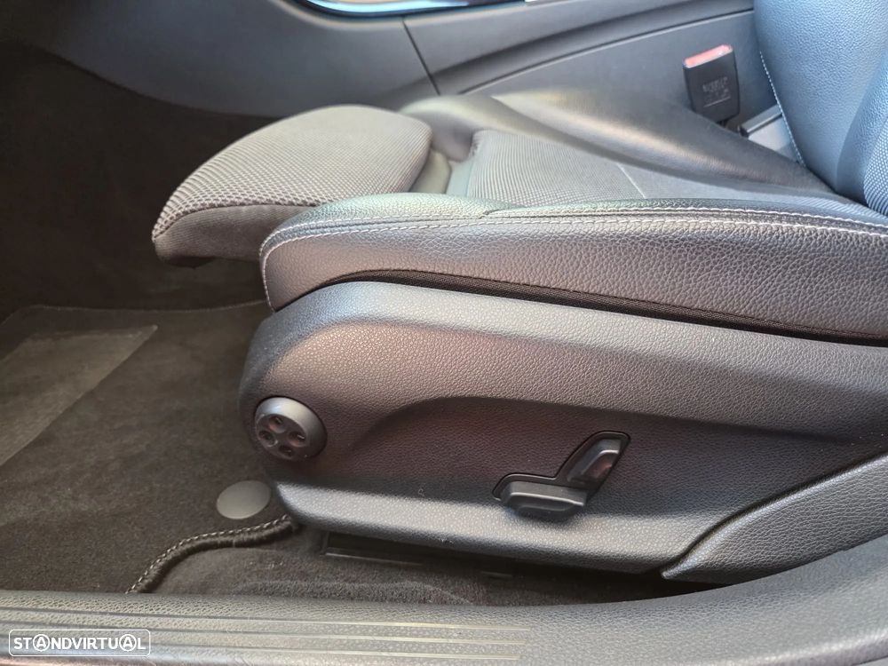 Mercedes-Benz C 250 (BlueTEC) d 4Matic Station 7G-TRONIC Avantgarde - 23