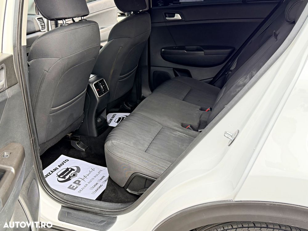 Kia Sportage 1.7 DSL MT 4x2 PREMIUM - 17