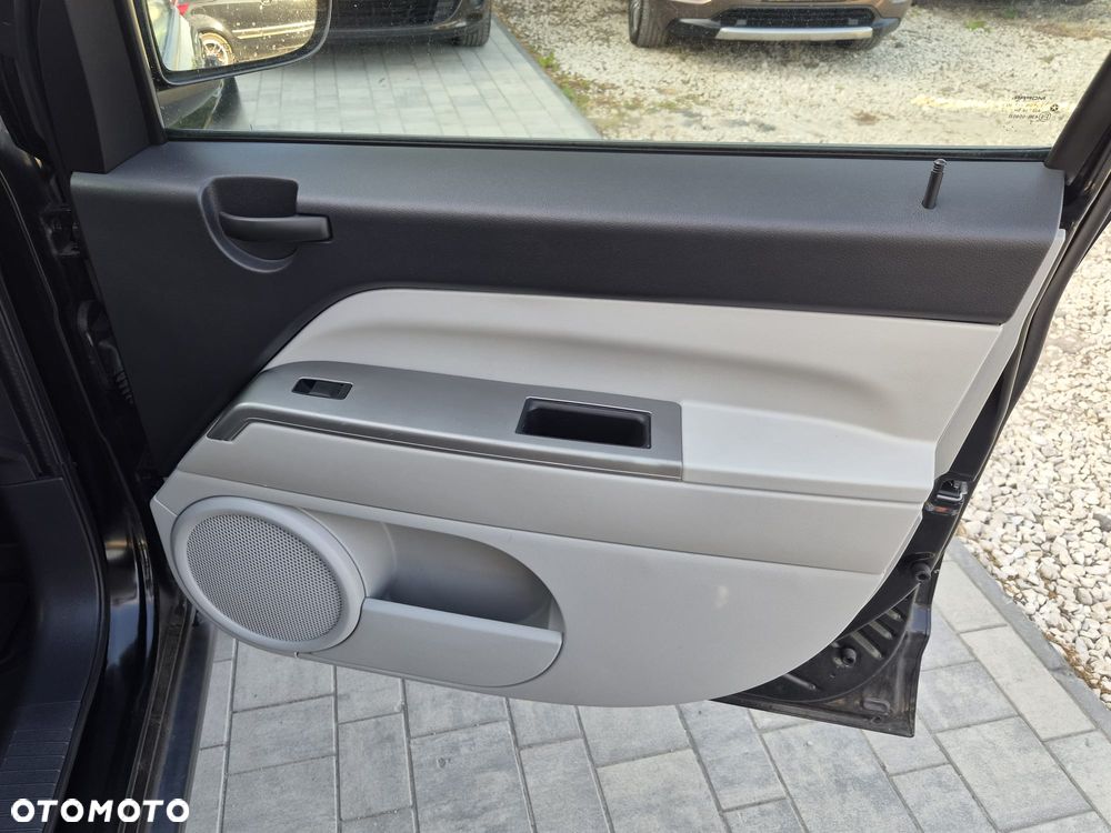 Jeep Compass 2.4 Limited - 15