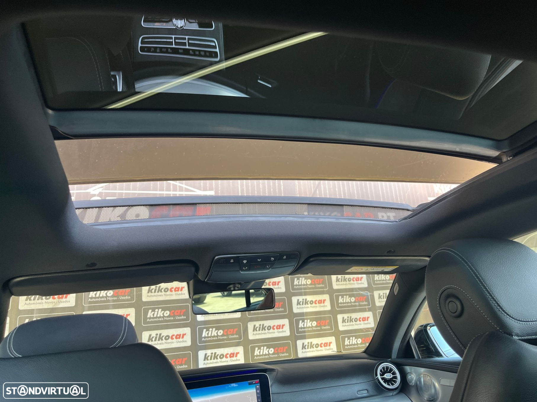 Mercedes-Benz E 220 d Coupe 9G-TRONIC AMG Line - 38