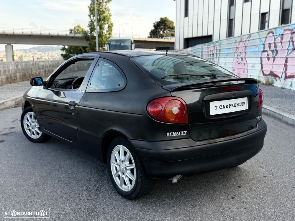 Renault Mégane Coupe 1.4 16V Sport - 5