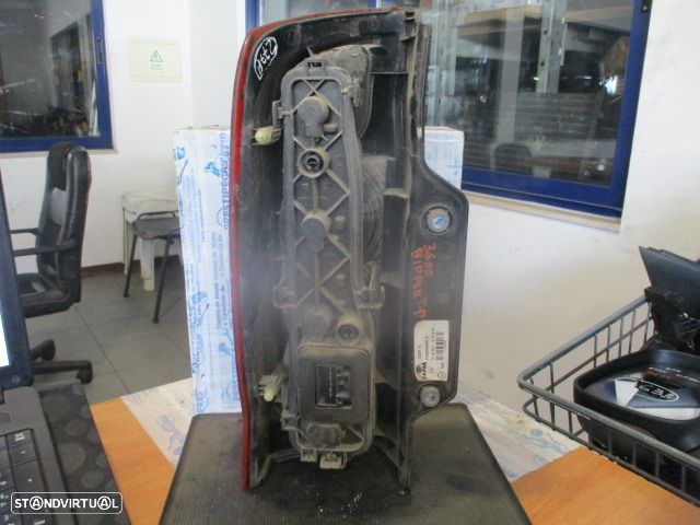 Farol Tras 01358249080E PEUGEOT BIPPER TEPEE 2012 1.3HDI 75CV 5P CINZENTO DRT FARBA - 3