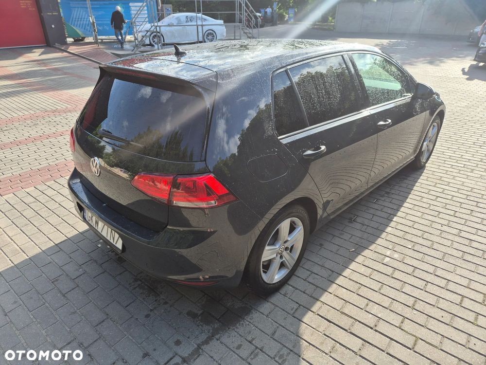 Volkswagen Golf 1.6 TDI BlueMotion Trendline - 3