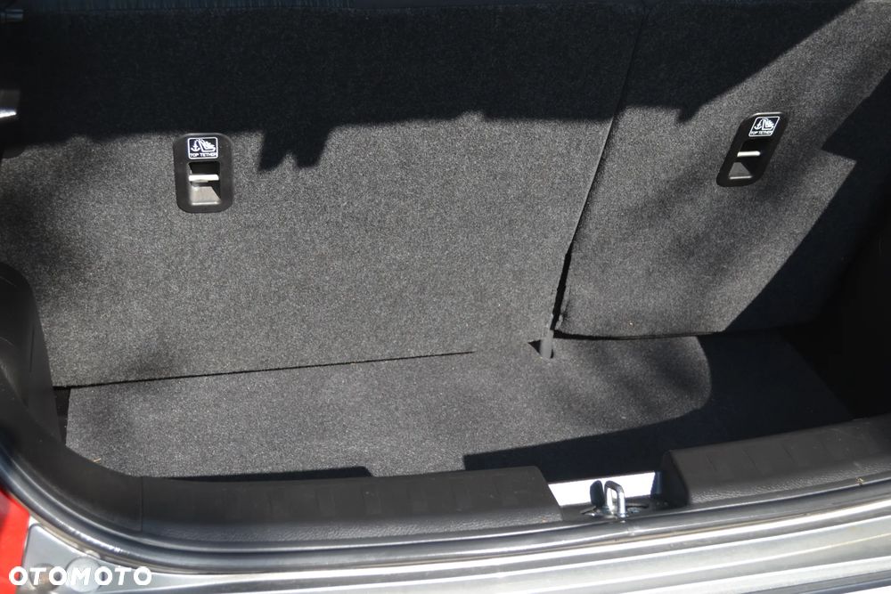 Suzuki Swift 1.2 Premium - 11