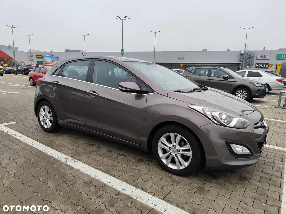 Hyundai i30 1.6 CRDi Trend - 5