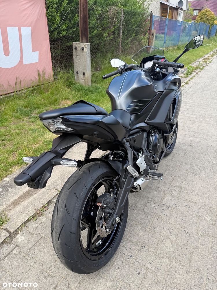 Kawasaki Ninja - 9