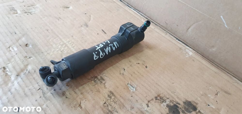 Spryskiwacz lampy Xenon prawy przód Mercedes E-Klasa W211 A2118601647 - 2
