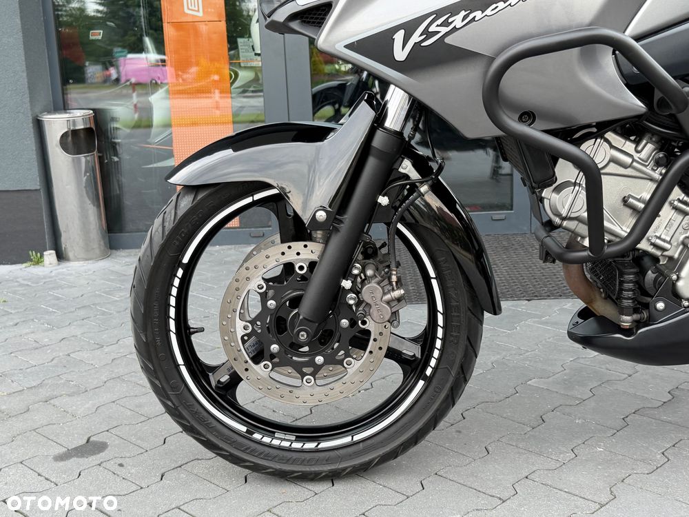 Suzuki V-STROM - 31