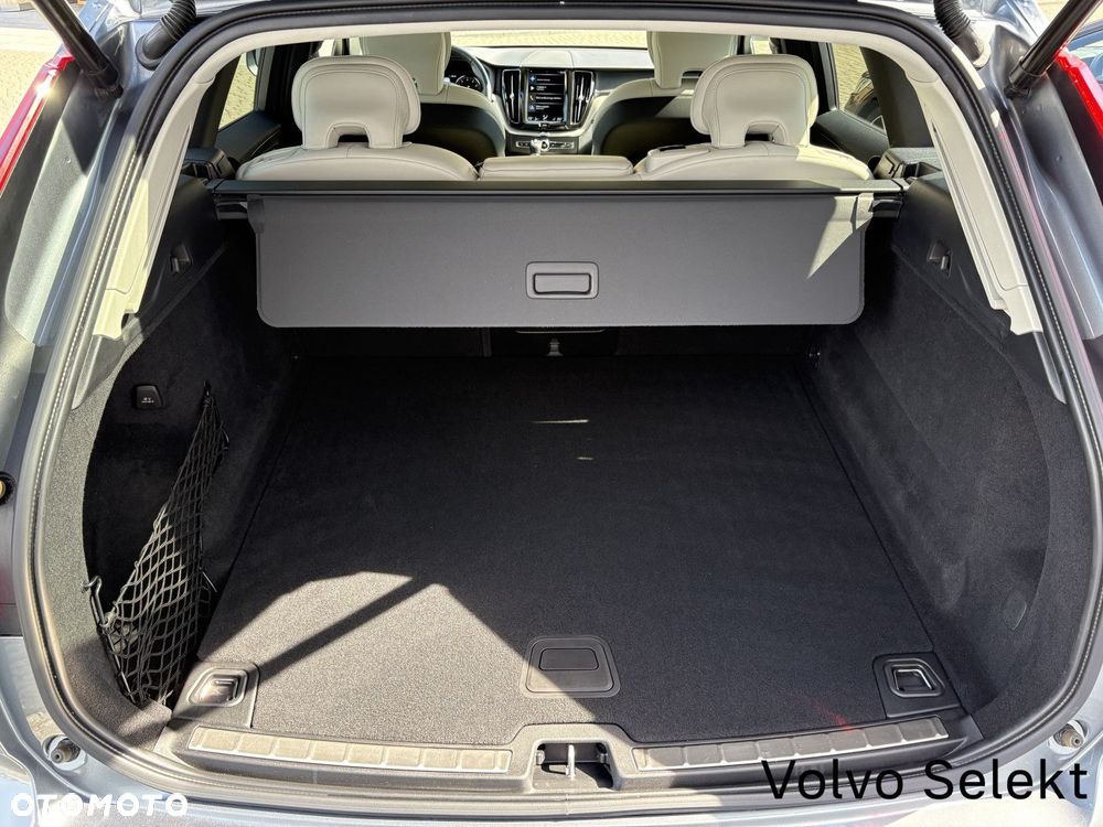 Volvo XC 60 - 24