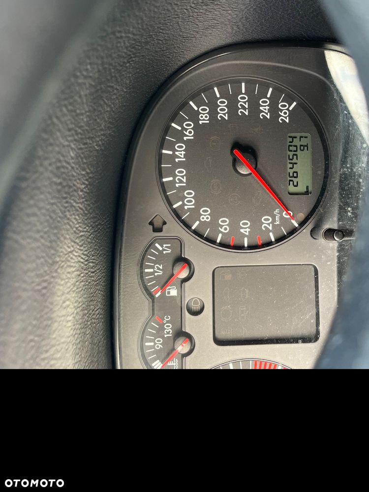 Volkswagen Golf IV 1.6 Basis - 9