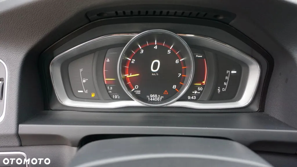 Volvo S60 2.5 T5 - 18