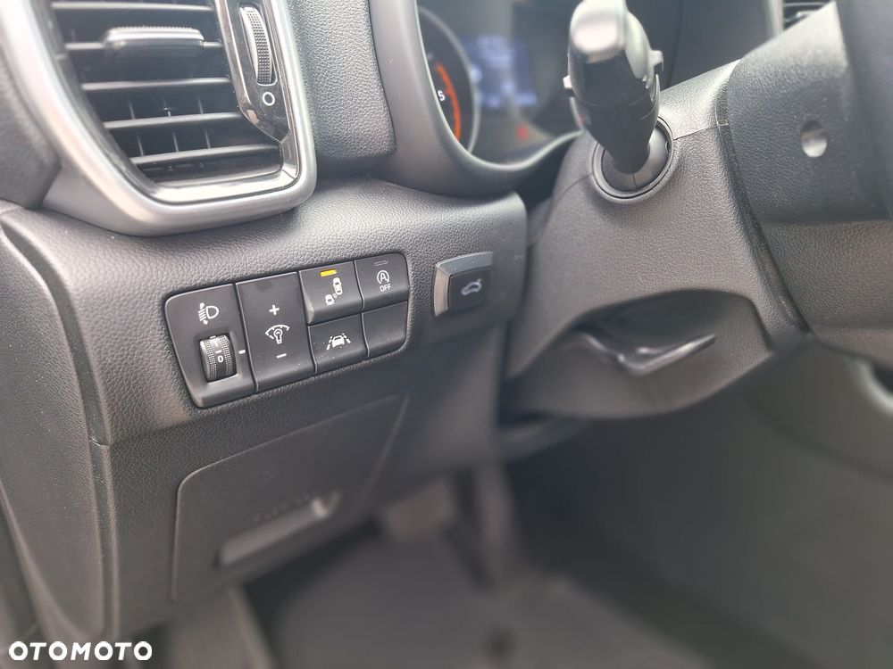 Kia Sportage 1.6 CRDI MHEV Black Edition 2WD DCT - 15