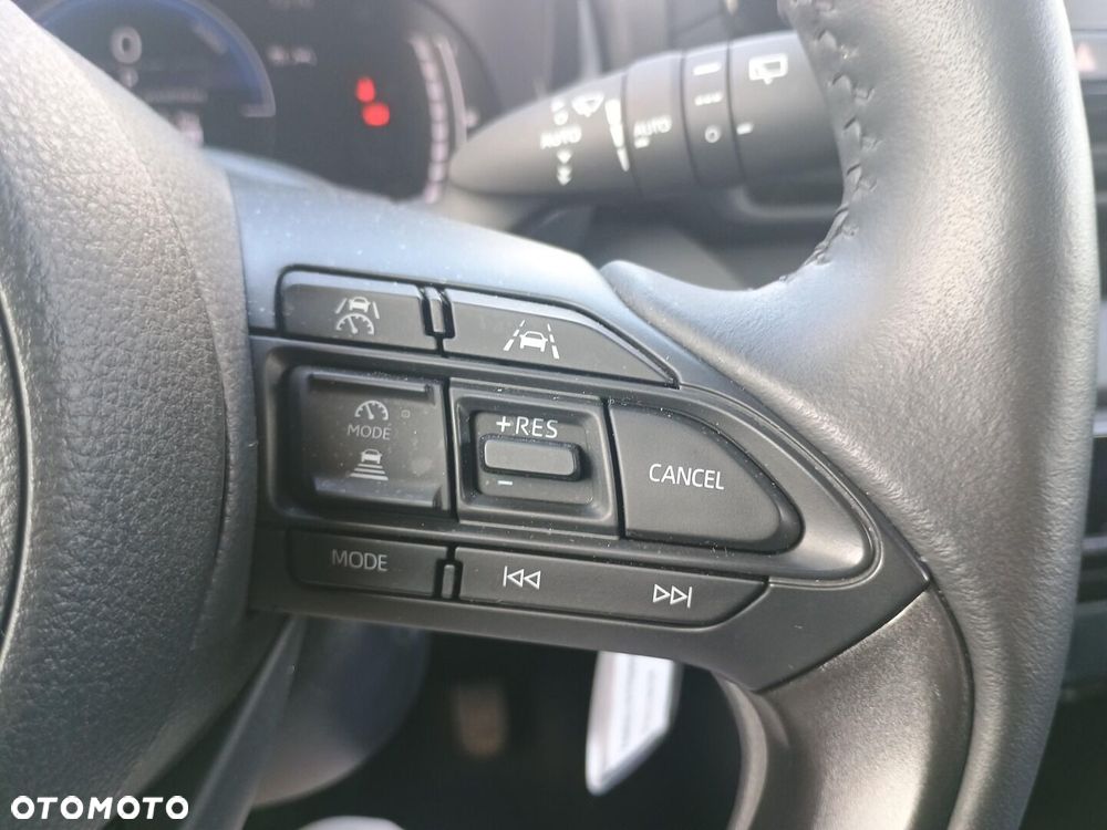 Toyota Yaris Hybrid 1.5 Style - 16