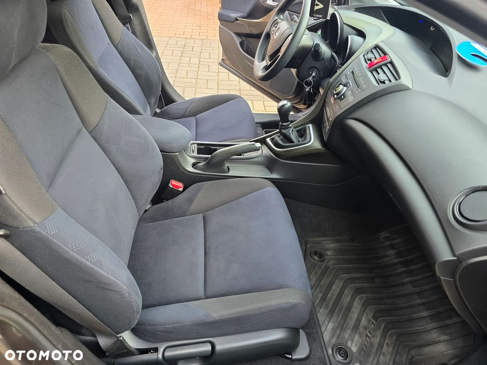 Honda Civic 1.4 i-VTEC Comfort - 17