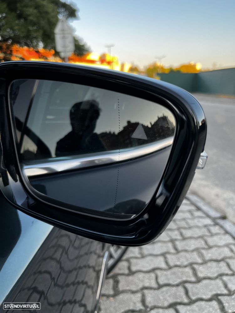 BMW 730 d Pack M - 28