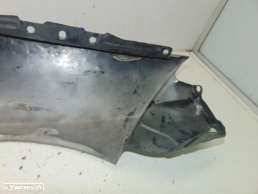 Ford Cougar guarda lamas - 6