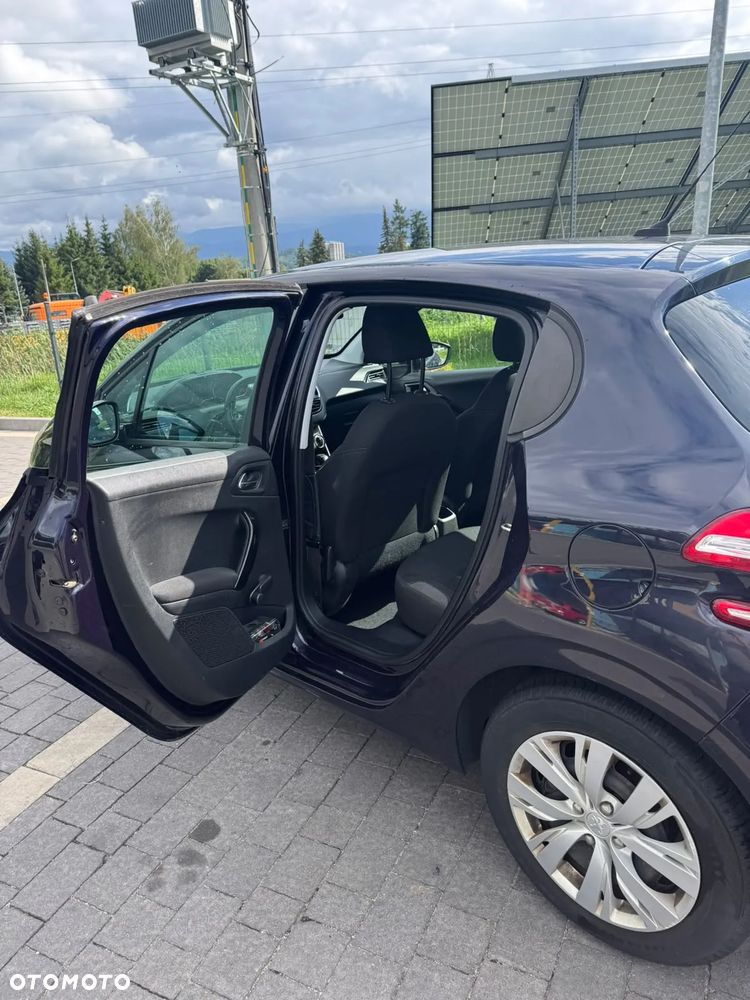 Peugeot 208 HDi 68 Like - 5