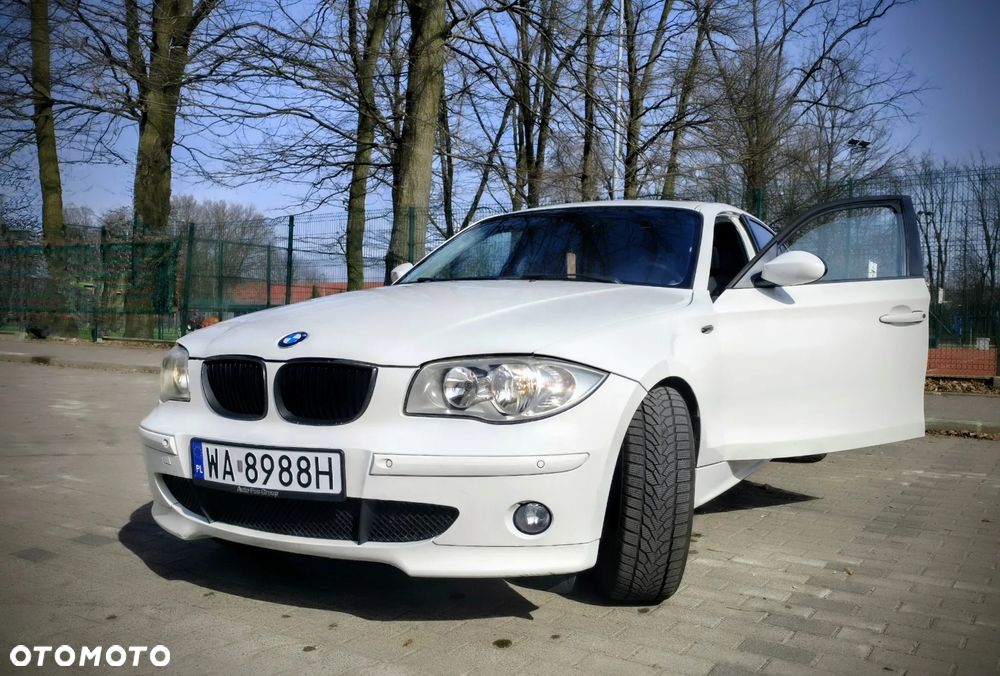 BMW Seria 1 120i - 1